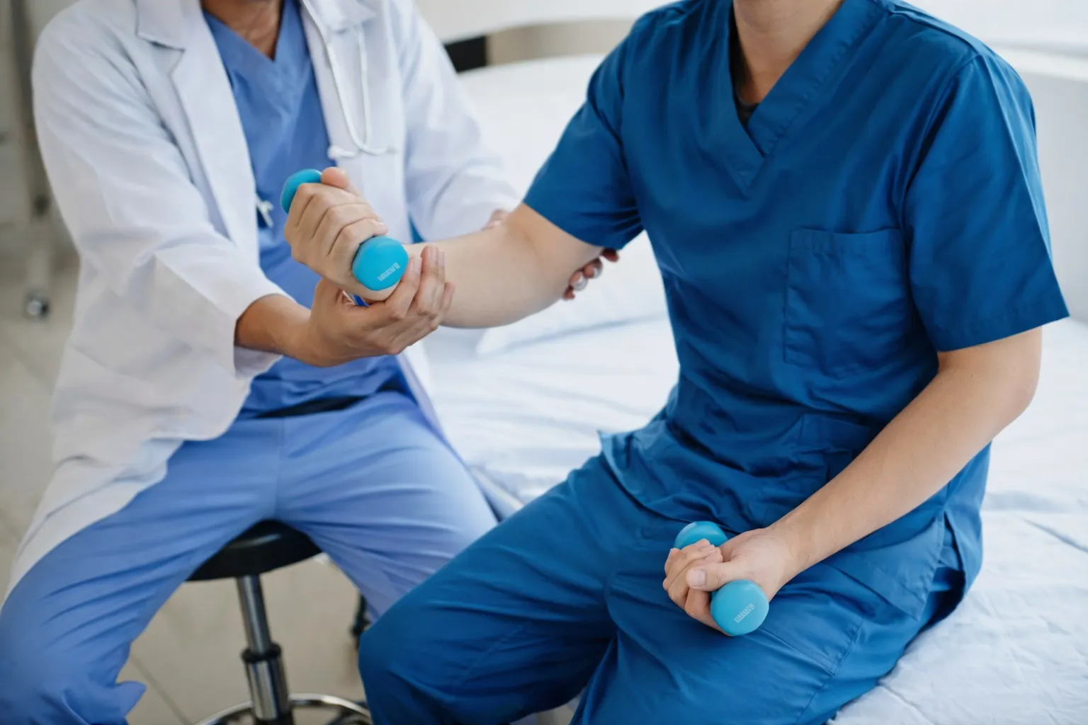 Wrist Physiotherapy Treatment 3